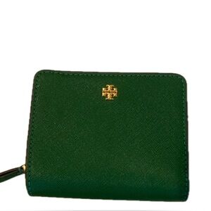 Tory Burch Green Wallet Zip-Around Saffiano